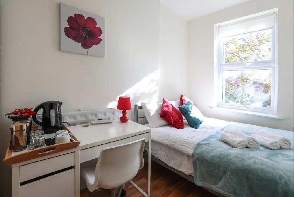 Comfy Private Bedrooms Near Euston Station, Central ロンドン エクステリア 写真